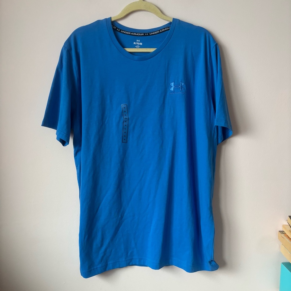 Under Armour Icon Tee NWT